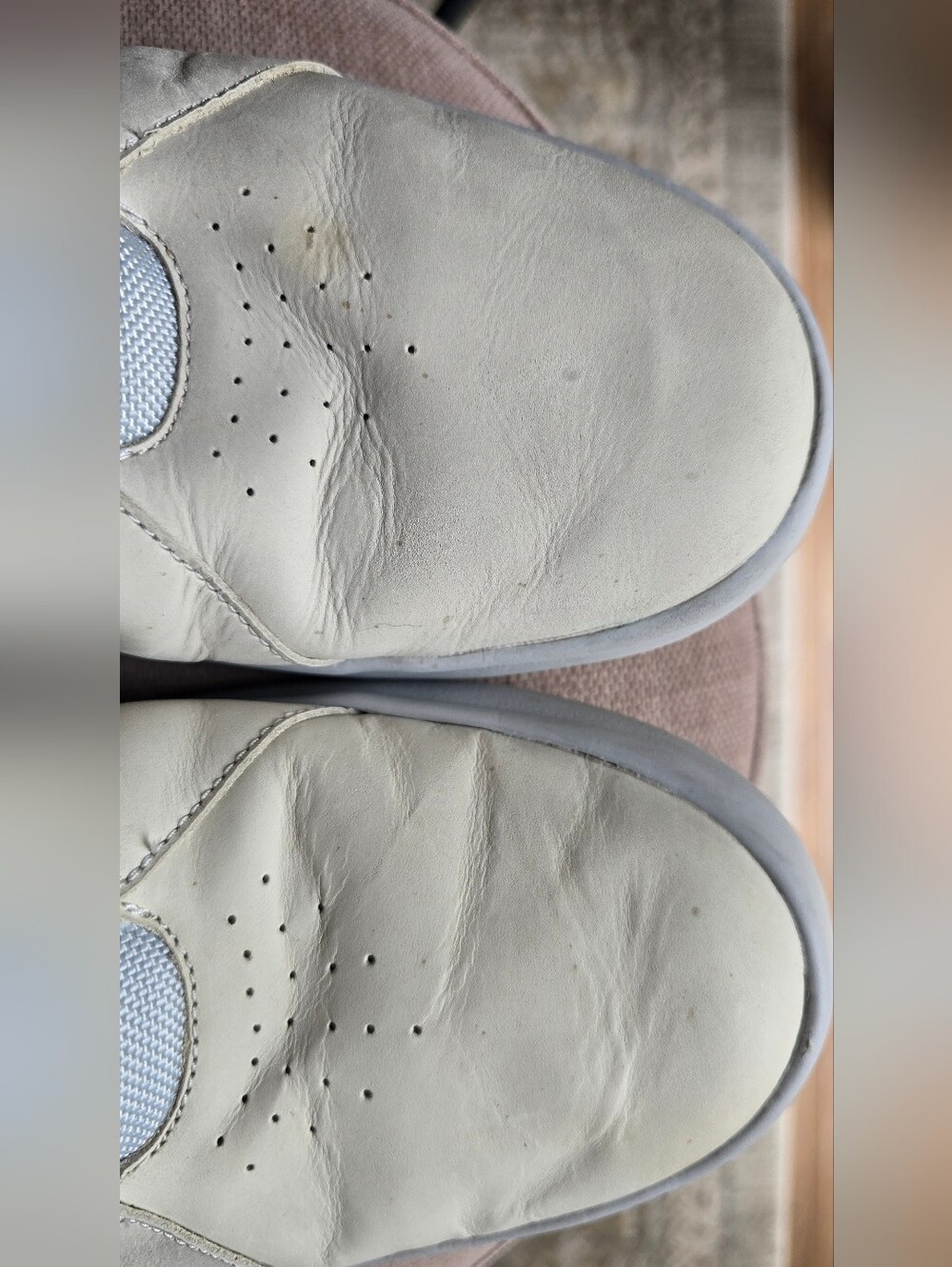 Nike Men's 9.5 White High Top Velcro Strap Leather Sneakers - Picture 4 of 7